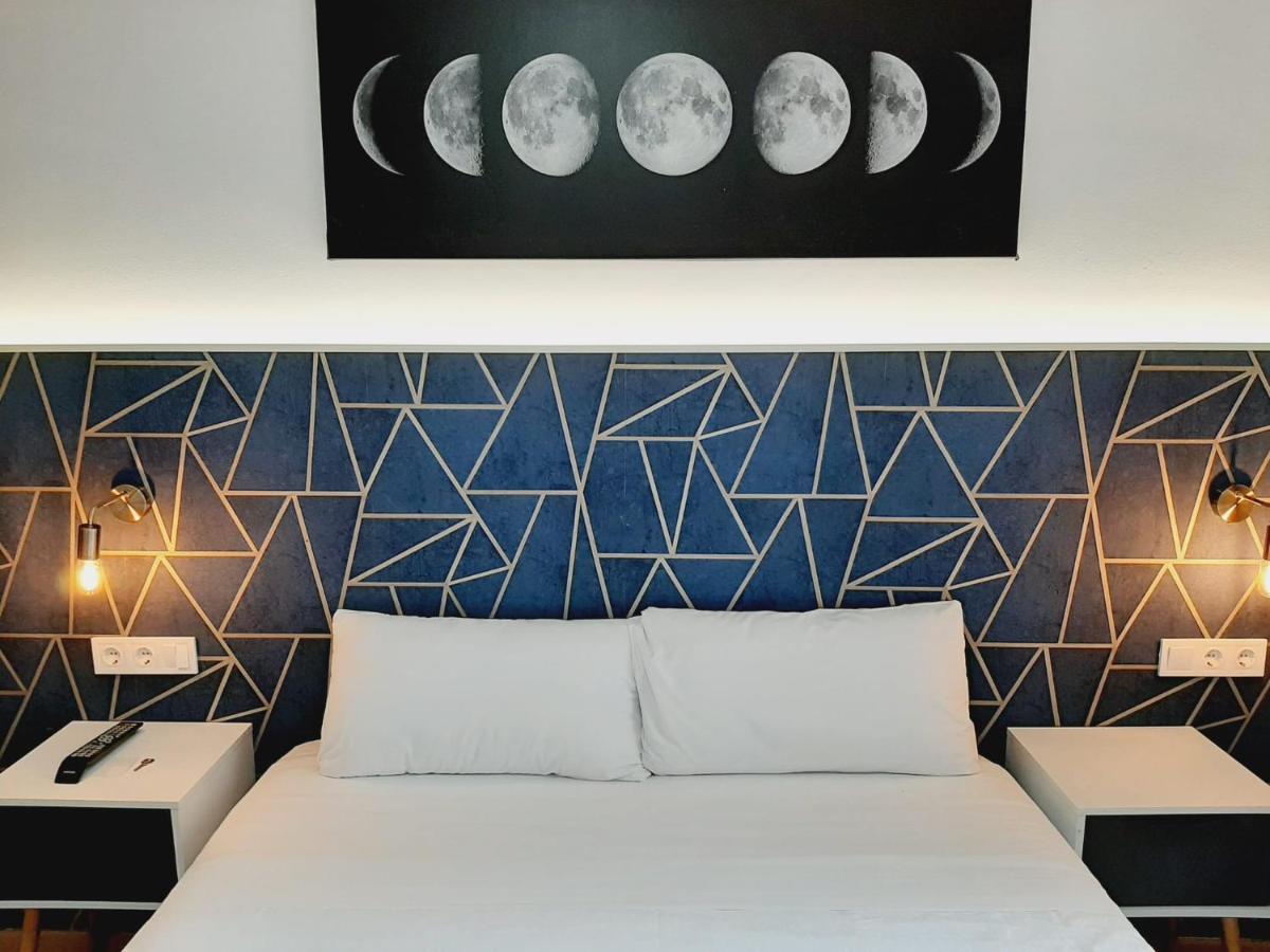 Hostal Laia By Gaiarooms Barcelona Zewnętrze zdjęcie