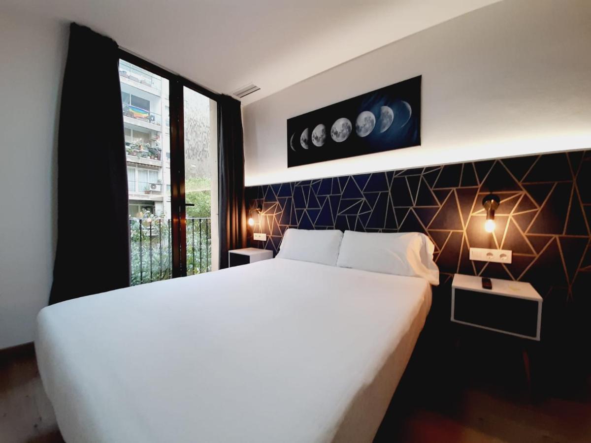 Hostal Laia By Gaiarooms Barcelona Zewnętrze zdjęcie