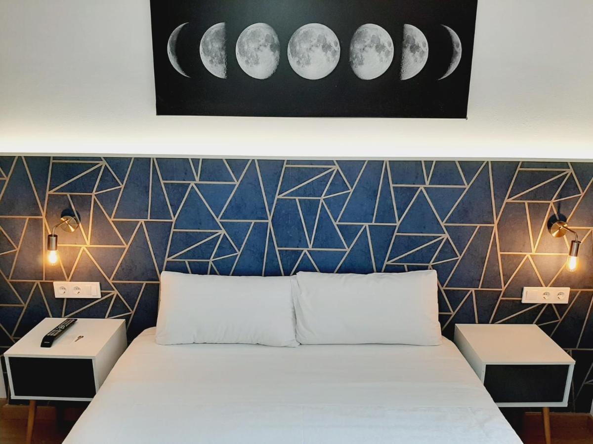 Hostal Laia By Gaiarooms Barcelona Zewnętrze zdjęcie